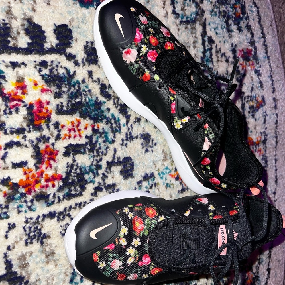 Nike Flex Contact 3
